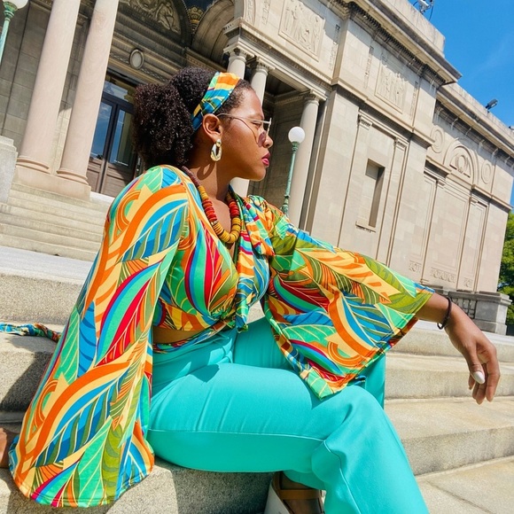 Multicolored wrap blouse with headband - Picture 4 of 4